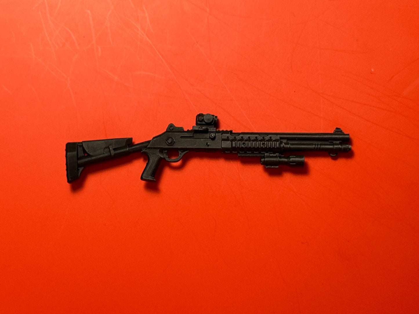 Tactical shotgun "M4" Red Dot - 1:10 scale